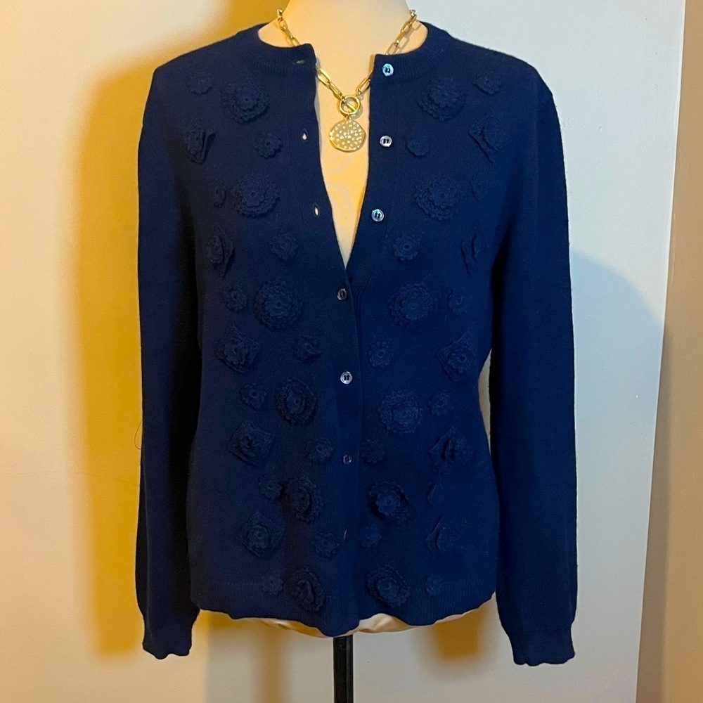 Doncaster Navy Cashmere Textured Flower Cardigan, size Medium